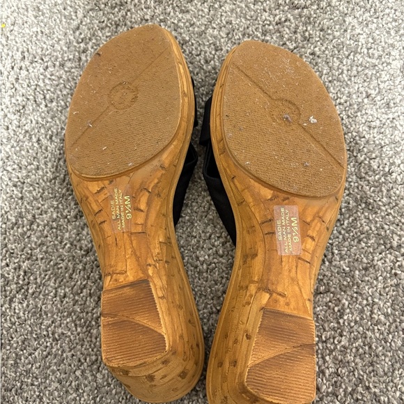 Italian Shoemakers Damiani’s Wedge Black Sandals in Sadie Made in Italy Size 9.5 - Picture 3 of 8